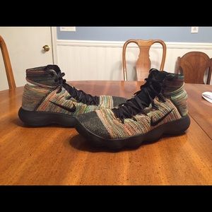 Nike React Hyperdunk 2017 / Flynit